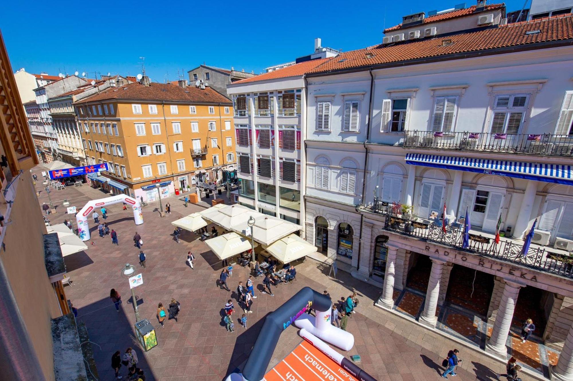 Cozy On Korzo Apartments Rijeka Rum bild